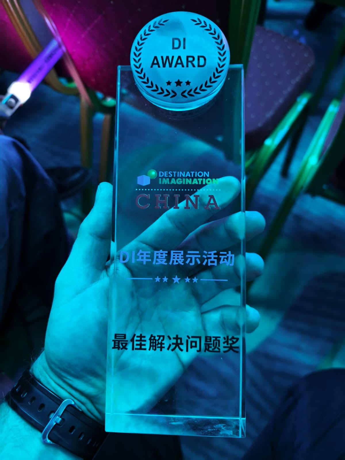 fe71bd36 b592 4183 8a60 33e6966d8003