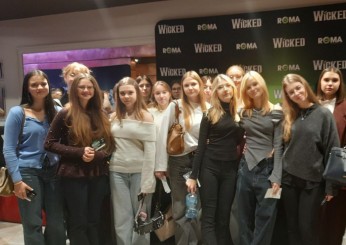 Wycieczka kl. 3f w Teatrze Roma 1