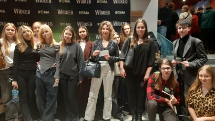 Wycieczka kl. 3f w Teatrze Roma 2