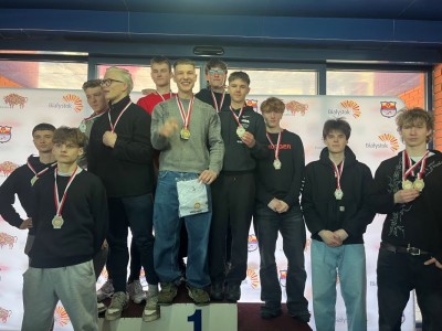 Zawody w łyżwiarstwie 2