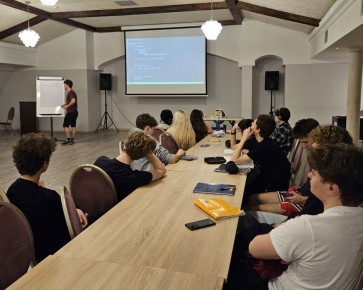 Obóz Naukowy 2026 3