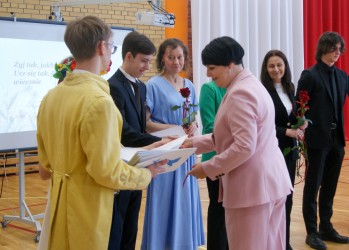 Pożegnanie absolwentów 8