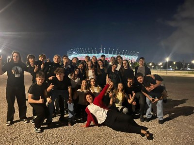 Klasa 1 omega na wycieczce Stadion Narodowy