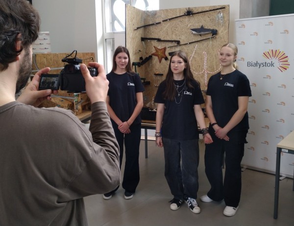 Konstruktorki i Niesamowita Machina