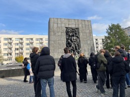 Warszawa wycieczka szlakiem Holocaustu 1