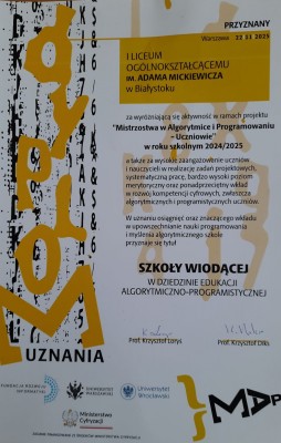 Dyplom Szkoły wiodącej całość